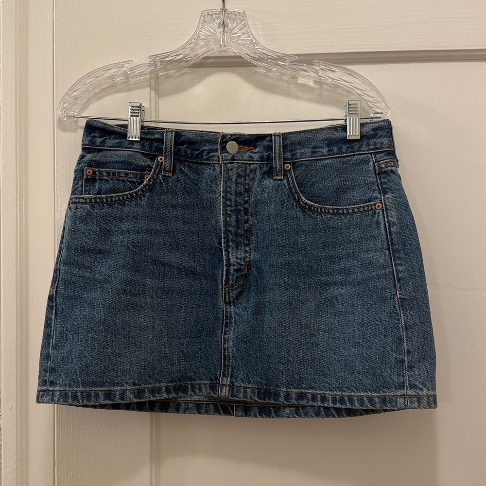 Aritzia 90s Ricci Denim Skirt